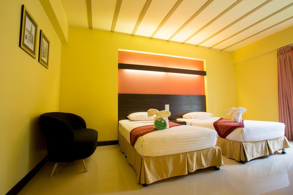 Brookside Valley Resort Rayong Exterior photo