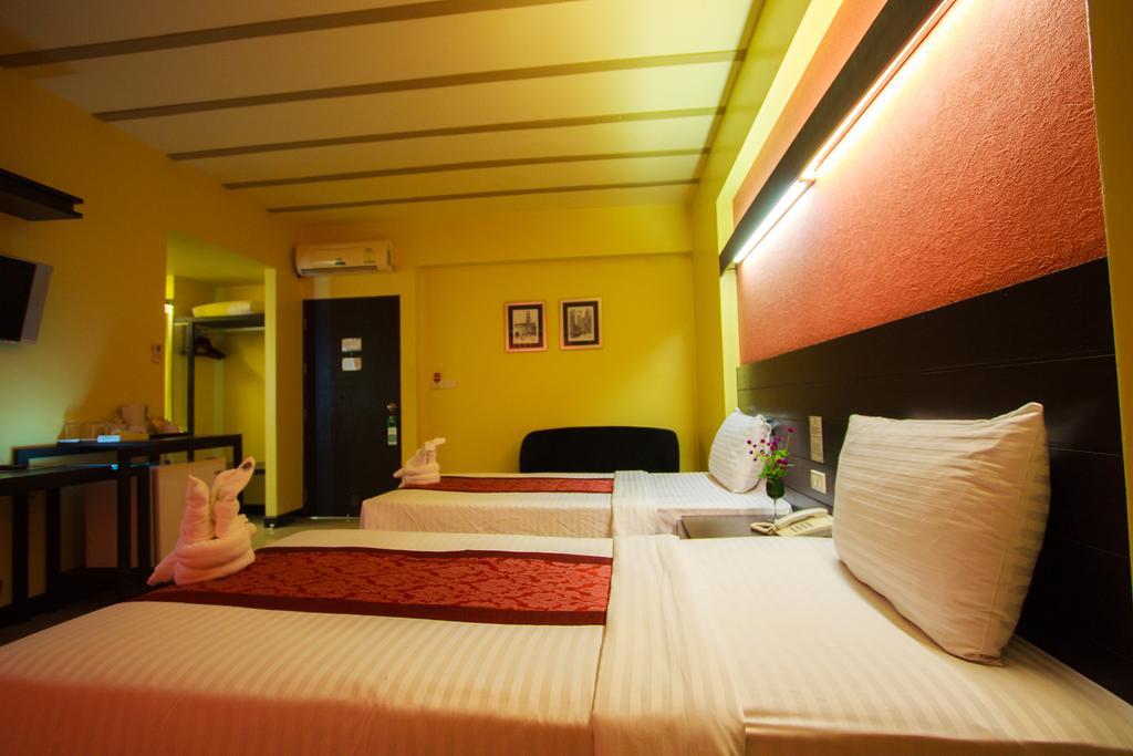 Brookside Valley Resort Rayong Exterior photo